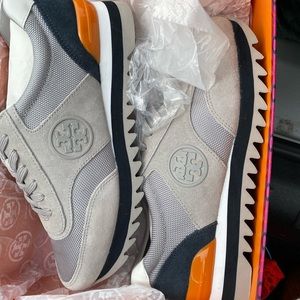 🔥 Brand new Tory Burch women sneakers 🔥